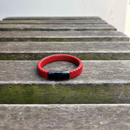 Men’s red braided leather bracelet with gunmetal clasp front view